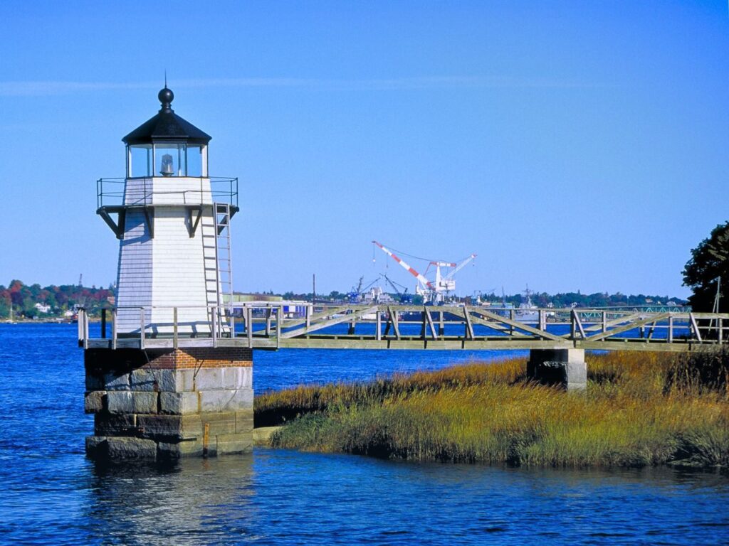 Doubling Point Lighthouse from Kennebec River Arrowsic Maine 1